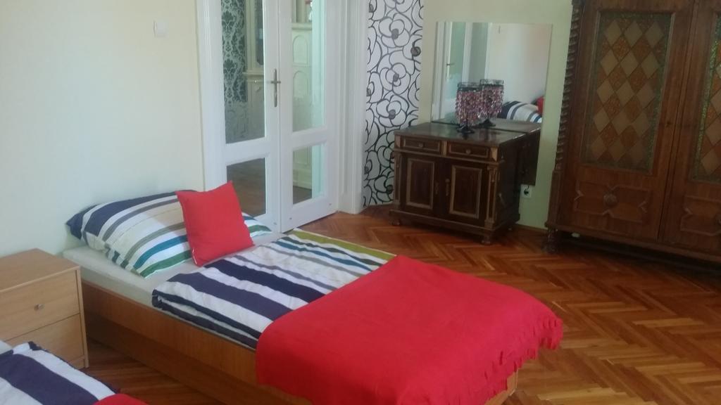 Horvath Apartmanhaz Kaposvár Exterior foto